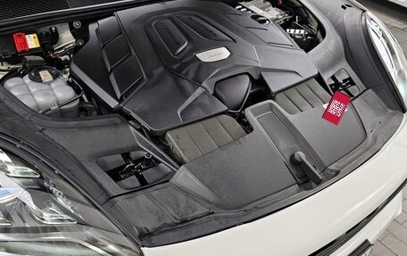 Porsche Cayenne III, 2021 год, 6 448 000 рублей, 7 фотография
