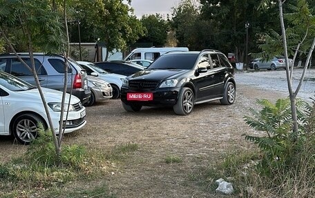 Mercedes-Benz M-Класс, 2005 год, 1 050 000 рублей, 3 фотография