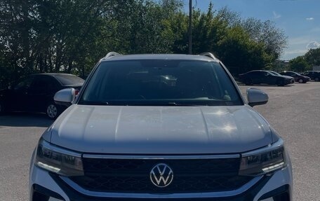 Volkswagen Taos, 2021 год, 2 300 000 рублей, 2 фотография