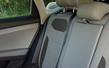 Volkswagen Taos, 2021 год, 2 300 000 рублей, 18 фотография