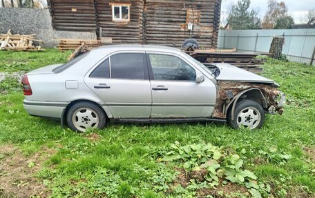 Mercedes-Benz C-Класс, 1995 год, 80 000 рублей, 4 фотография