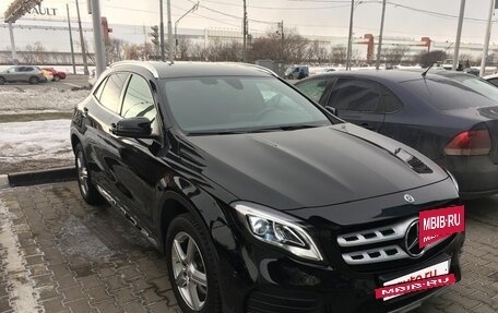 Mercedes-Benz GLA, 2019 год, 2 850 000 рублей, 3 фотография