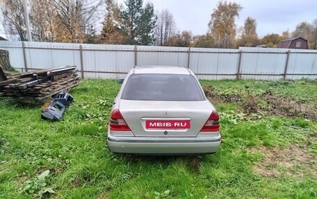 Mercedes-Benz C-Класс, 1995 год, 80 000 рублей, 8 фотография