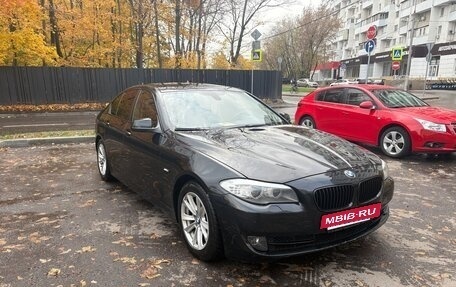 BMW 5 серия, 2012 год, 1 850 000 рублей, 3 фотография