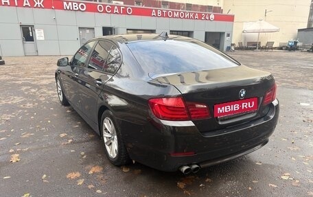 BMW 5 серия, 2012 год, 1 850 000 рублей, 7 фотография