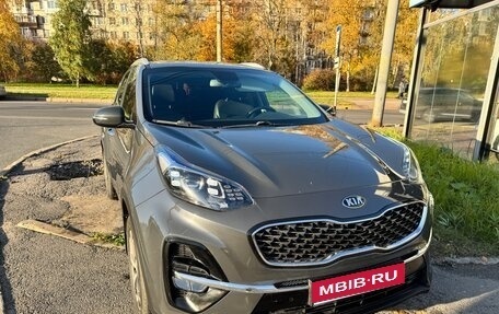 KIA Sportage IV рестайлинг, 2019 год, 2 400 000 рублей, 1 фотография