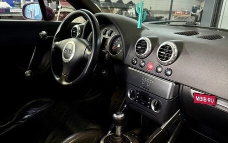 Audi TT, 2001 год, 800 000 рублей, 14 фотография