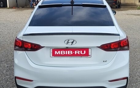 Hyundai Solaris II рестайлинг, 2018 год, 1 050 000 рублей, 6 фотография
