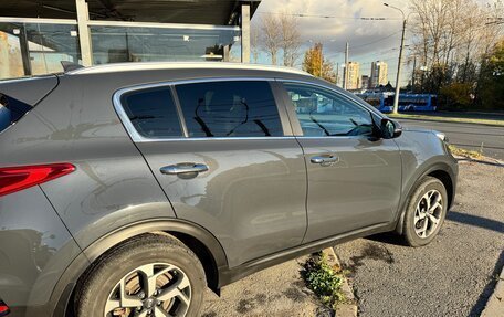 KIA Sportage IV рестайлинг, 2019 год, 2 400 000 рублей, 4 фотография