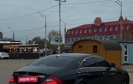 Mercedes-Benz CLS, 2005 год, 990 000 рублей, 4 фотография