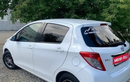 Toyota Vitz, 2013 год, 710 000 рублей, 5 фотография