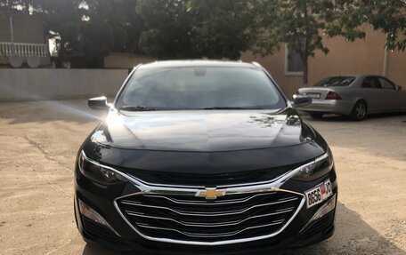 Chevrolet Malibu IX, 2019 год, 1 700 000 рублей, 4 фотография