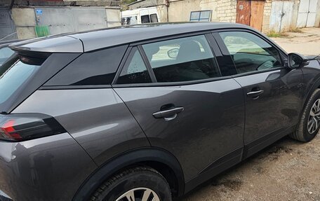 Peugeot 2008 II, 2021 год, 1 470 000 рублей, 3 фотография
