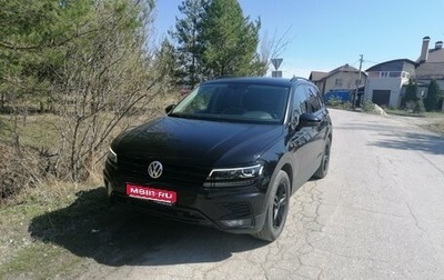 Volkswagen Tiguan II, 2018 год, 2 590 000 рублей, 1 фотография