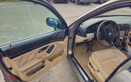 BMW 5 серия, 2002 год, 750 000 рублей, 13 фотография