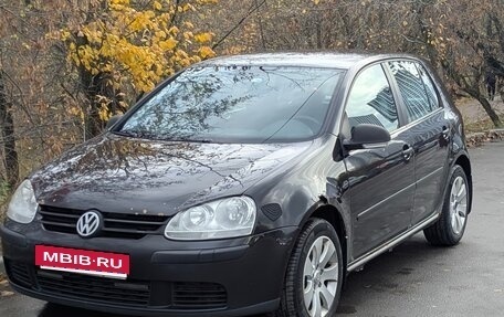 Volkswagen Golf V, 2006 год, 500 000 рублей, 2 фотография