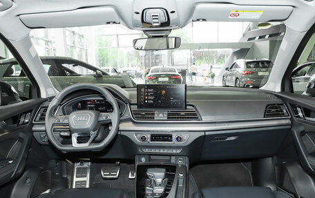 Audi Q5, 2025 год, 6 380 764 рублей, 12 фотография