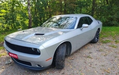 Dodge Challenger III рестайлинг 2, 2019 год, 3 100 000 рублей, 1 фотография