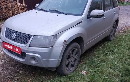 Suzuki Grand Vitara, 2011 год, 630 000 рублей, 1 фотография