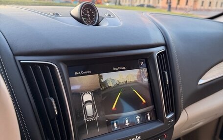 Maserati Levante I, 2018 год, 7 999 000 рублей, 26 фотография