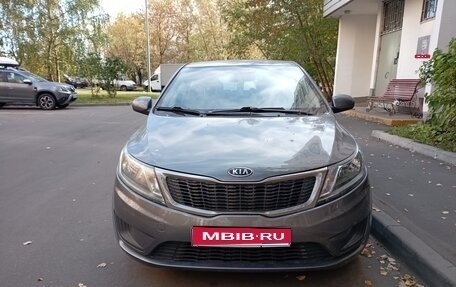 KIA Rio III рестайлинг, 2012 год, 670 000 рублей, 1 фотография