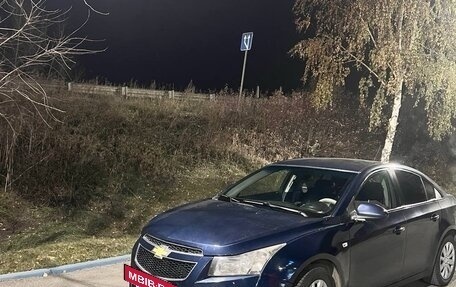 Chevrolet Cruze II, 2011 год, 600 000 рублей, 4 фотография