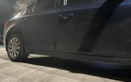 Chevrolet Cruze II, 2011 год, 600 000 рублей, 16 фотография