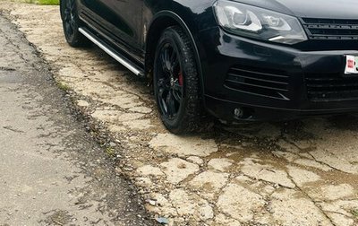 Volkswagen Touareg III, 2011 год, 1 950 000 рублей, 1 фотография