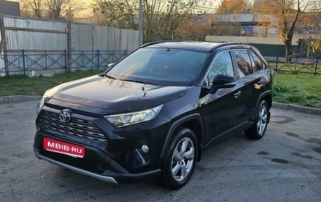Toyota RAV4, 2021 год, 3 500 000 рублей, 1 фотография