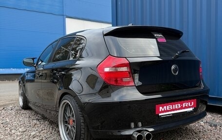 BMW 1 серия, 2011 год, 1 100 000 рублей, 3 фотография