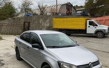Volkswagen Polo VI (EU Market), 2015 год, 675 000 рублей, 1 фотография