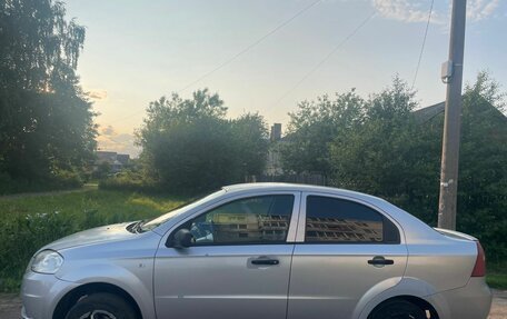 Chevrolet Aveo III, 2010 год, 330 000 рублей, 1 фотография