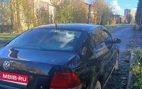 Volkswagen Polo VI (EU Market), 2013 год, 750 000 рублей, 2 фотография