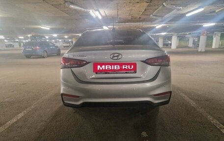 Hyundai Solaris II рестайлинг, 2017 год, 1 090 000 рублей, 3 фотография