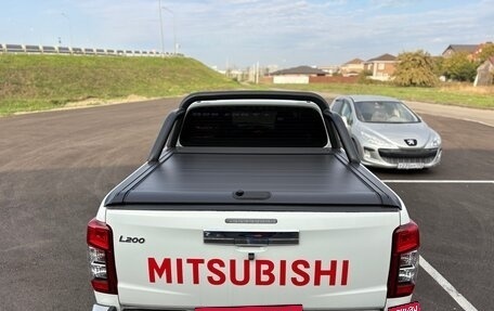 Mitsubishi L200 IV рестайлинг, 2022 год, 3 250 000 рублей, 3 фотография