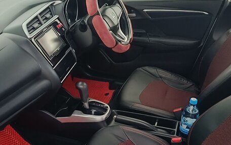 Honda Fit III, 2016 год, 1 200 000 рублей, 23 фотография