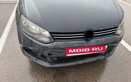 Volkswagen Polo VI (EU Market), 2013 год, 490 000 рублей, 2 фотография