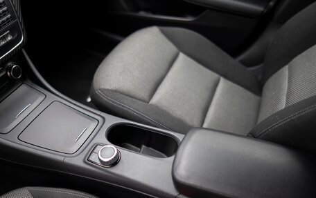 Mercedes-Benz GLA, 2014 год, 1 750 000 рублей, 19 фотография