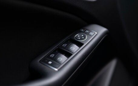 Mercedes-Benz GLA, 2014 год, 1 750 000 рублей, 18 фотография