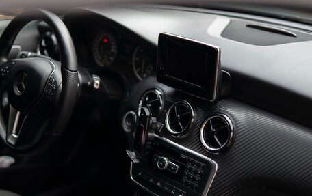 Mercedes-Benz GLA, 2014 год, 1 750 000 рублей, 12 фотография
