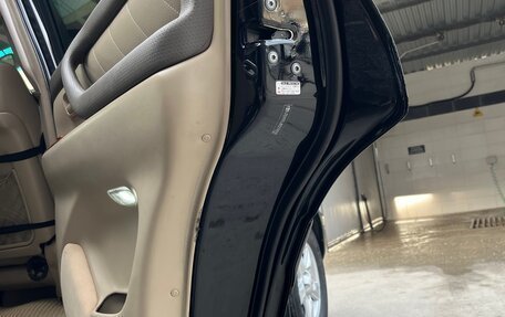 Toyota Land Cruiser 100 рестайлинг 2, 2006 год, 2 750 000 рублей, 14 фотография