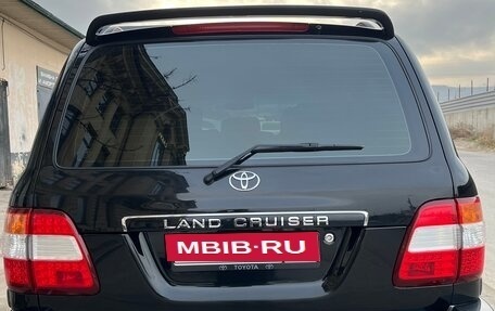 Toyota Land Cruiser 100 рестайлинг 2, 2006 год, 2 750 000 рублей, 27 фотография