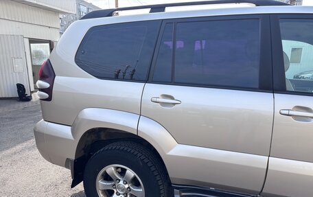 Toyota Land Cruiser Prado 120 рестайлинг, 2007 год, 1 870 000 рублей, 7 фотография