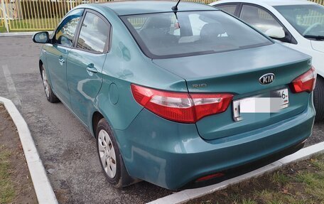 KIA Rio III рестайлинг, 2013 год, 650 000 рублей, 3 фотография