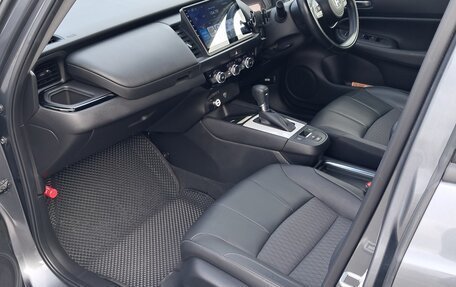 Honda Fit, 2020 год, 1 600 000 рублей, 8 фотография