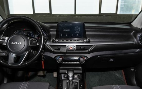 KIA Cerato IV, 2022 год, 1 680 000 рублей, 7 фотография