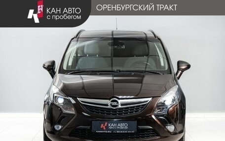 Opel Zafira C рестайлинг, 2012 год, 877 800 рублей, 2 фотография