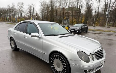 Mercedes-Benz E-Класс, 2008 год, 820 000 рублей, 3 фотография