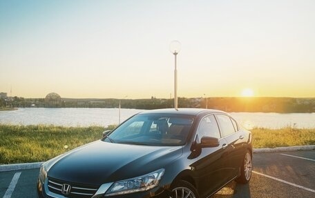 Honda Accord IX рестайлинг, 2013 год, 1 320 000 рублей, 14 фотография