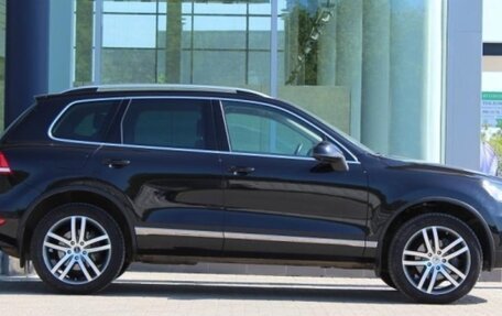 Volkswagen Touareg III, 2014 год, 2 950 000 рублей, 3 фотография